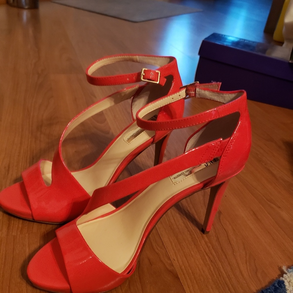 Shoes - Picture 7 of 7